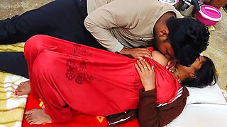New marriage beautiful young couple desi village hot sex movies in hindi voice - desi xxx bhabhi sex video.