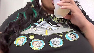 Biggdebbiecakez Soaking Her Panties