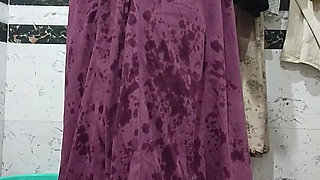 Priya Bhabi Big Ass Bath Show