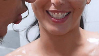 Touchmywife - Wet Wife Takes Stripper Home & Let's Hubby Watch - Lola Pearl