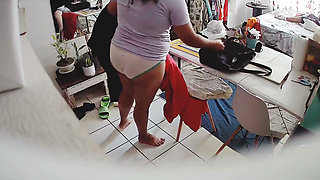 Recording My Wife Without Her Noticing While Her Lover Masturbates in Bed
