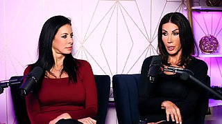 Pornographic star, porn podcast, q&a