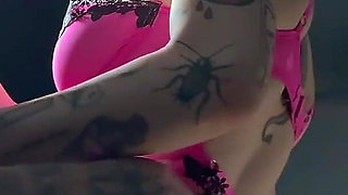 Babz Rox & Chloe Hart Strap up for Gloryhole Blowjobs