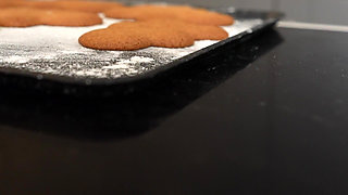 Giantess Step-mom's Bad Baking
