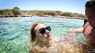 Real-life Underwater Sex in the Ocean?! Private Vacation Pussy Insemination!